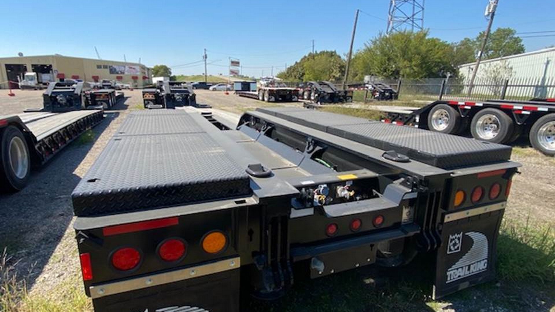 2020 TRAIL KING Lowboy New & Used Semi Trailers for Sale & Lease