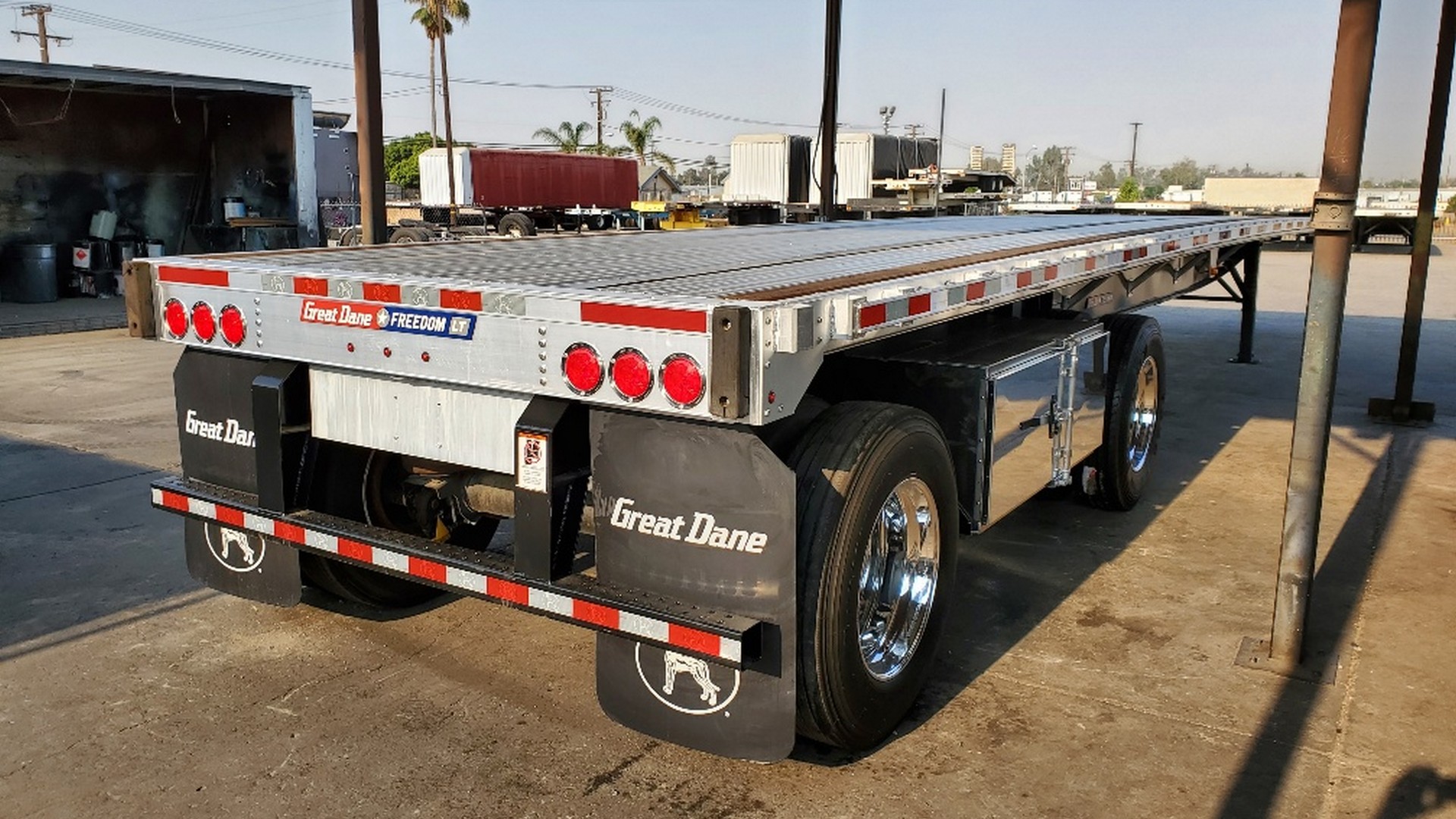 2020.0 GREAT DANE Flatbed New & Used Semi Trailers for Sale & Lease