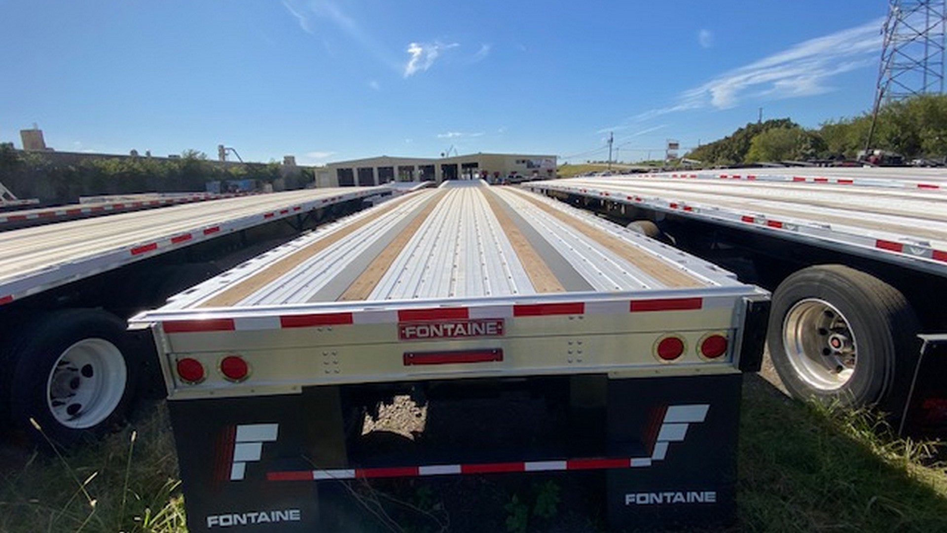 2021.0 FONTAINE Flatbed New & Used Semi Trailers for Sale & Lease