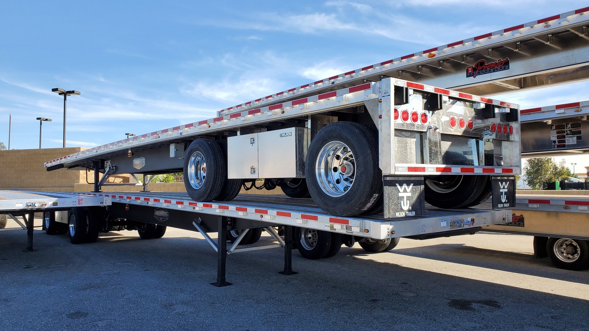 2022 WILSON Flatbed 16305 - New & Used Semi Trailers for Sale & Lease
