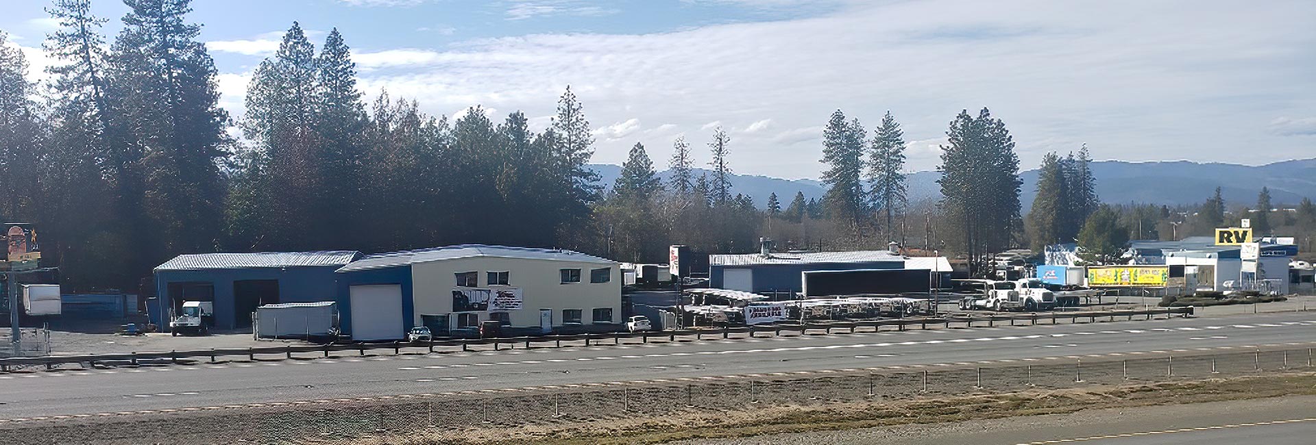 Great Western Trailer Grants Pass Alternative View